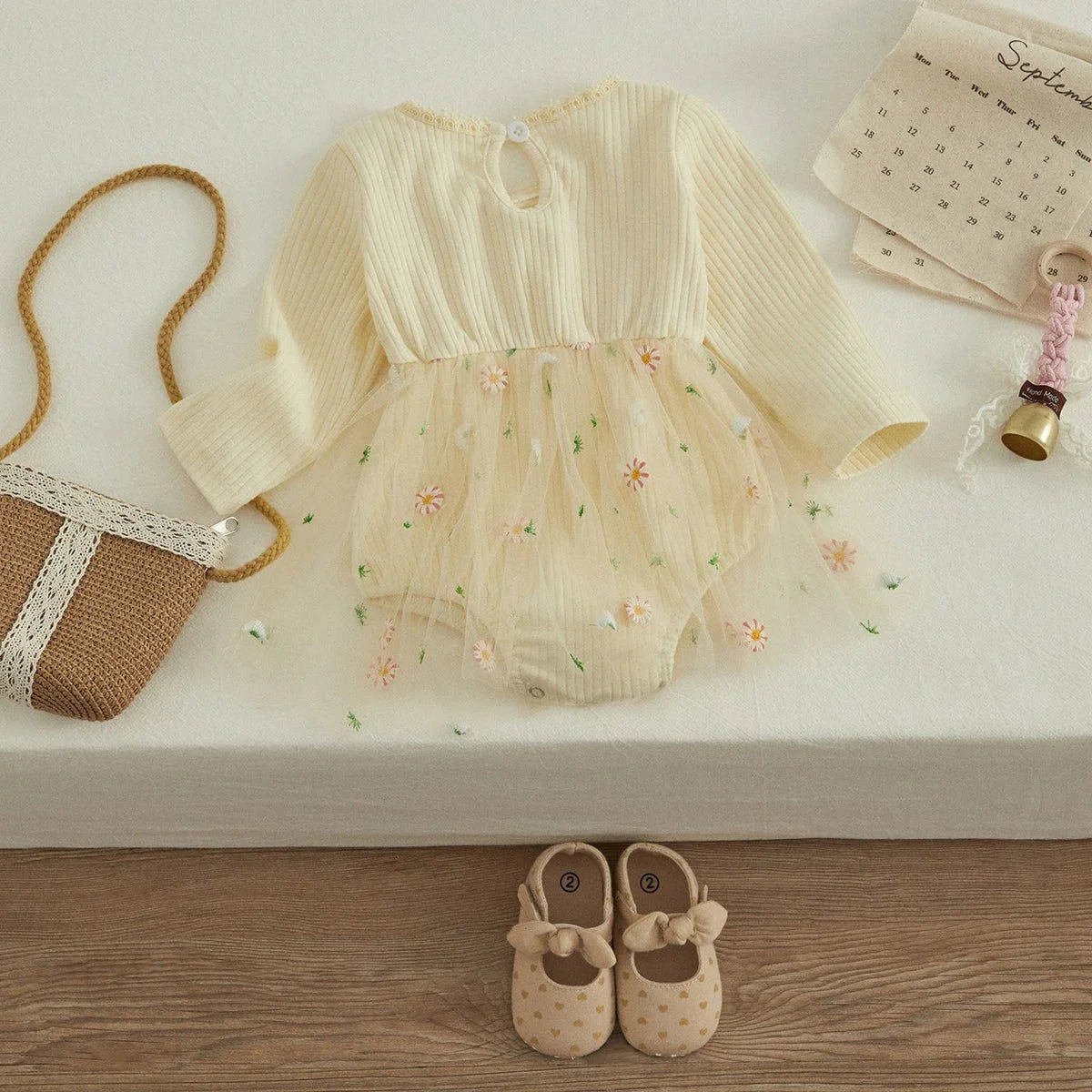 Body Infantil Estampa Margarida Amarelo Lenogue