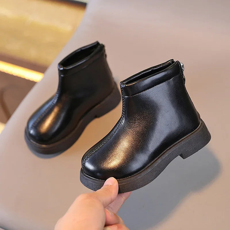 Bota Infantil de Couro Cano Curto Forrada Inverno Lenogue Preto / 21-22