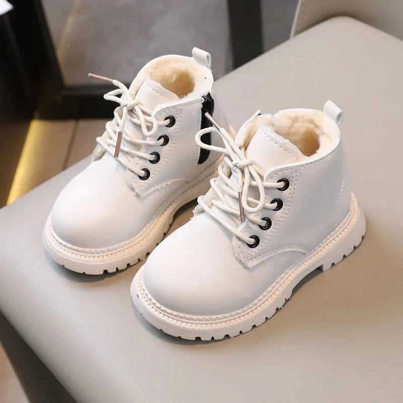 Bota Infantil Forrada com Pelúcia Lenogue Gelo / 21-22