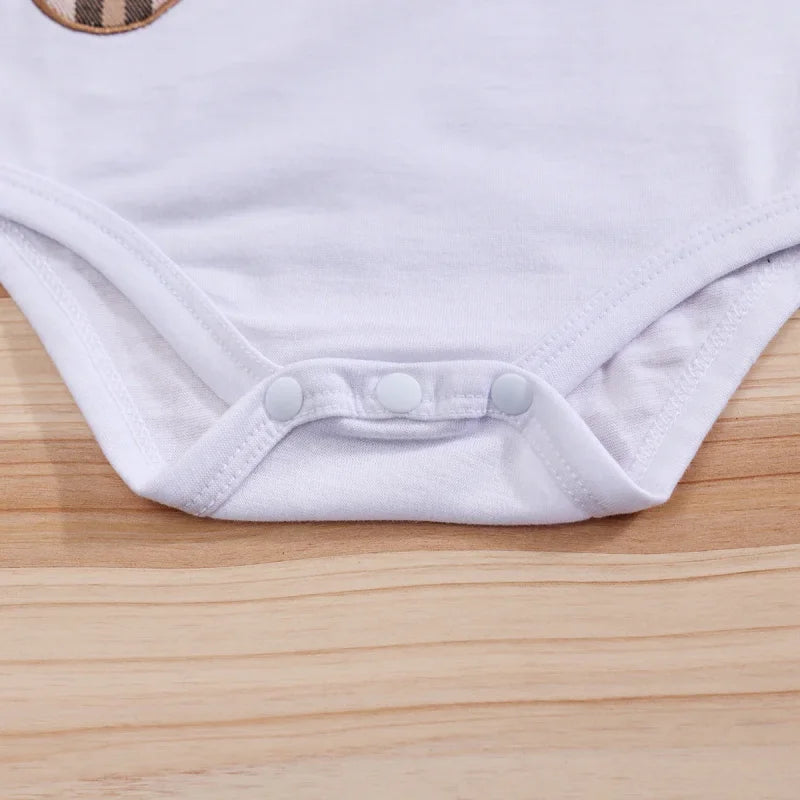 Conjunto Infantil Body Xadrez com Suspensório Modelo Urso Lenogue