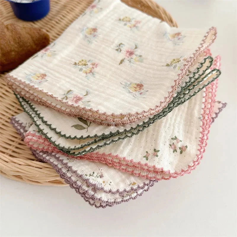 Conjunto Infantil Paninhos de Boca Flores Bege Lenogue