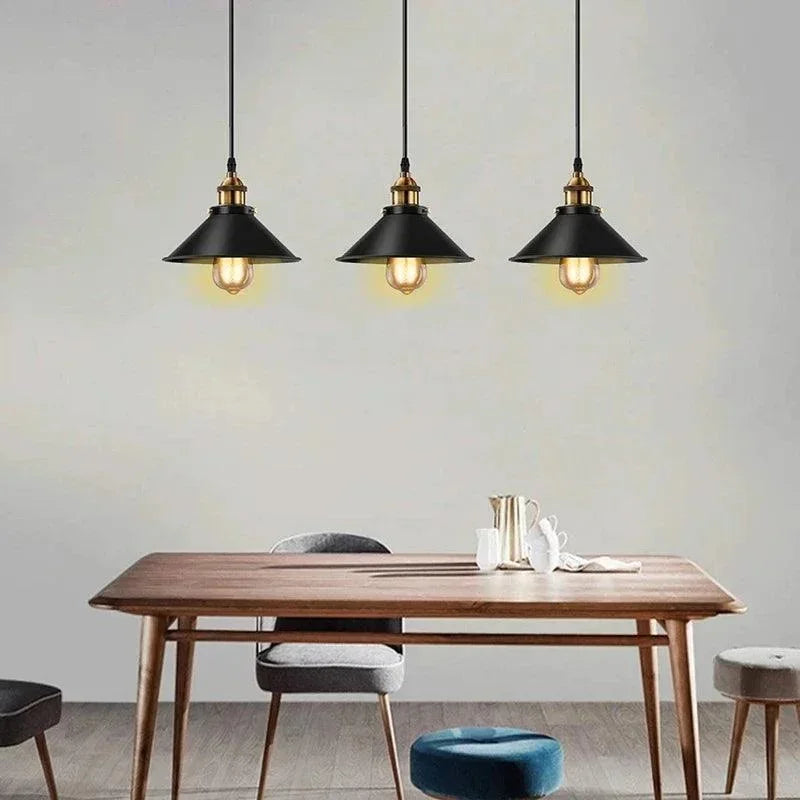 Luminária Pendente Ferro Vintage Preta Lenogue Preto