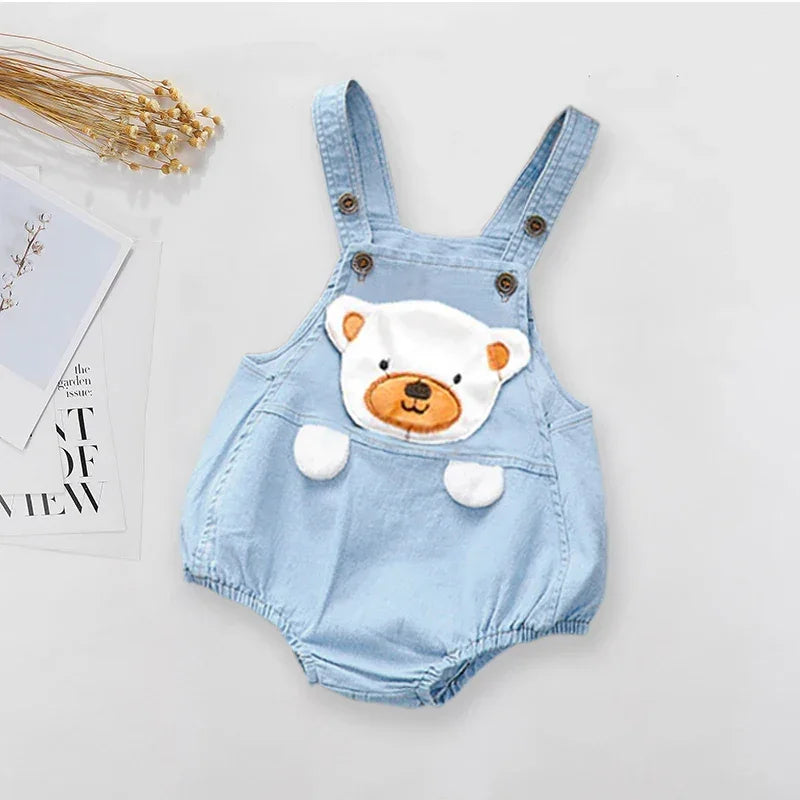 Macacão Infantil Jeans Curto com Estampa Animal Lenogue