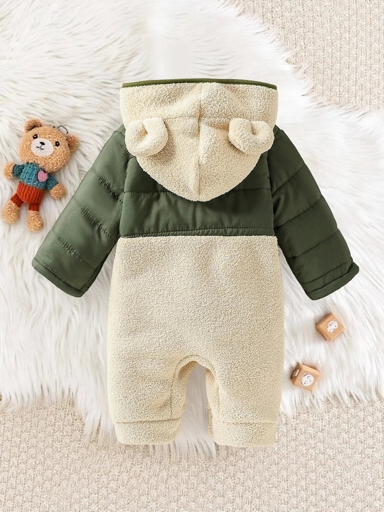 Macacão Infantil Manga Longa Capuz Patchwork Bohème Lenogue