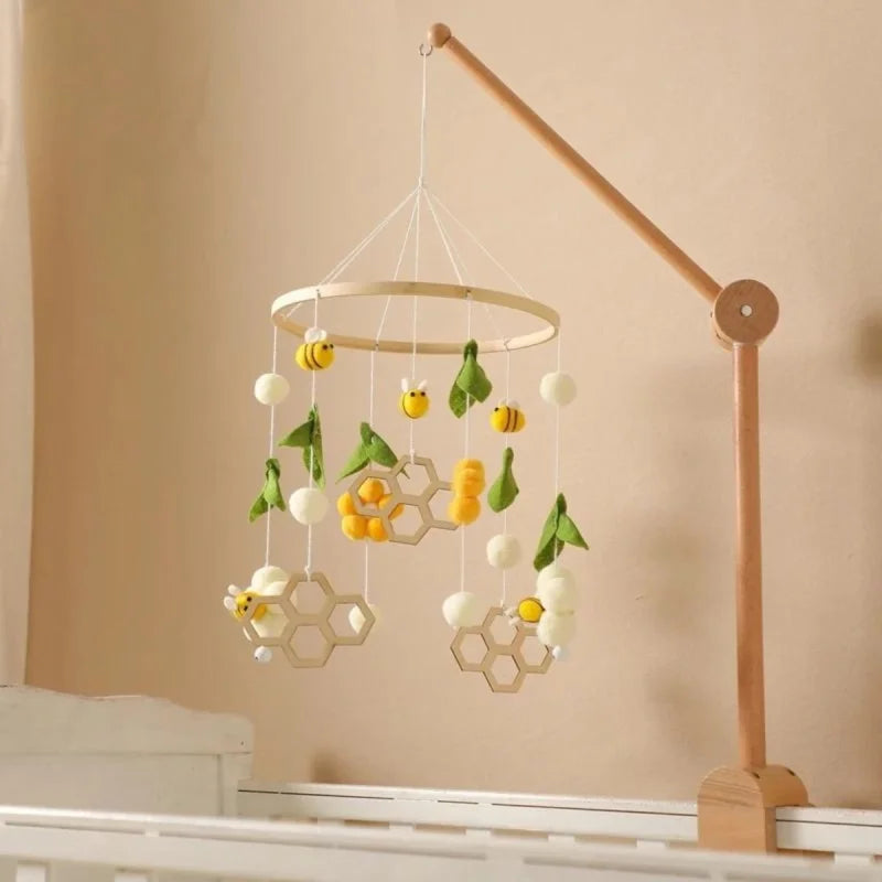 Mobile Infantil Madeira Abelha com Sino Lenogue