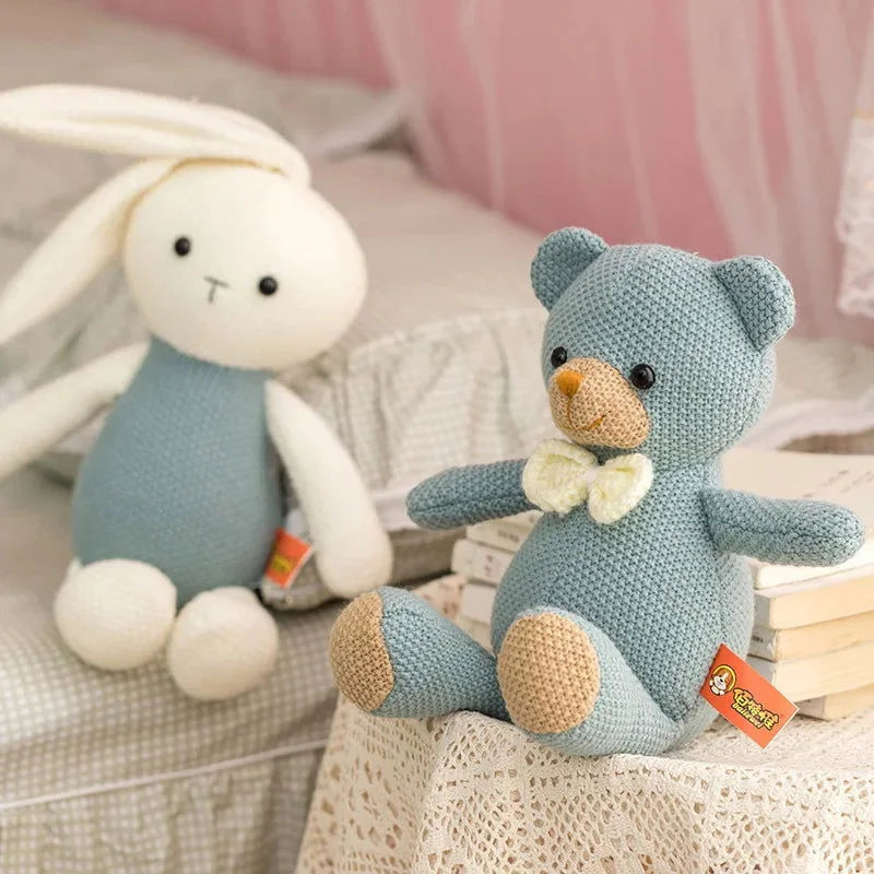 Pelúcia Infantil Coelho de Crochê Branco Lenogue - 35 Cm