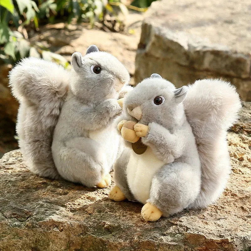 Pelúcia Infantil Esquilo Realista Cauda Fluffy Lenogue