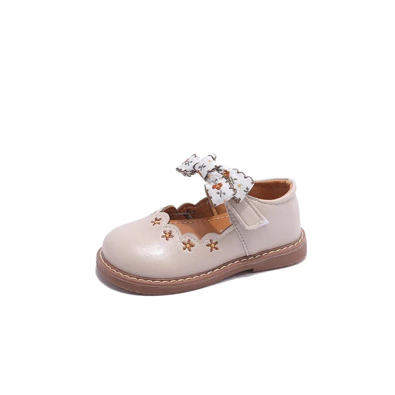 Sandália Infantil com Flor e Laço Solado Macio Antiderrapante Lenogue