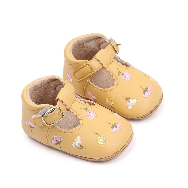 Sandália Infantil Feminina Betina Lenogue