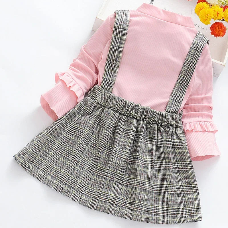 Vestido Infantil de Manga Longa Listrado com Alças e Laço Lenogue