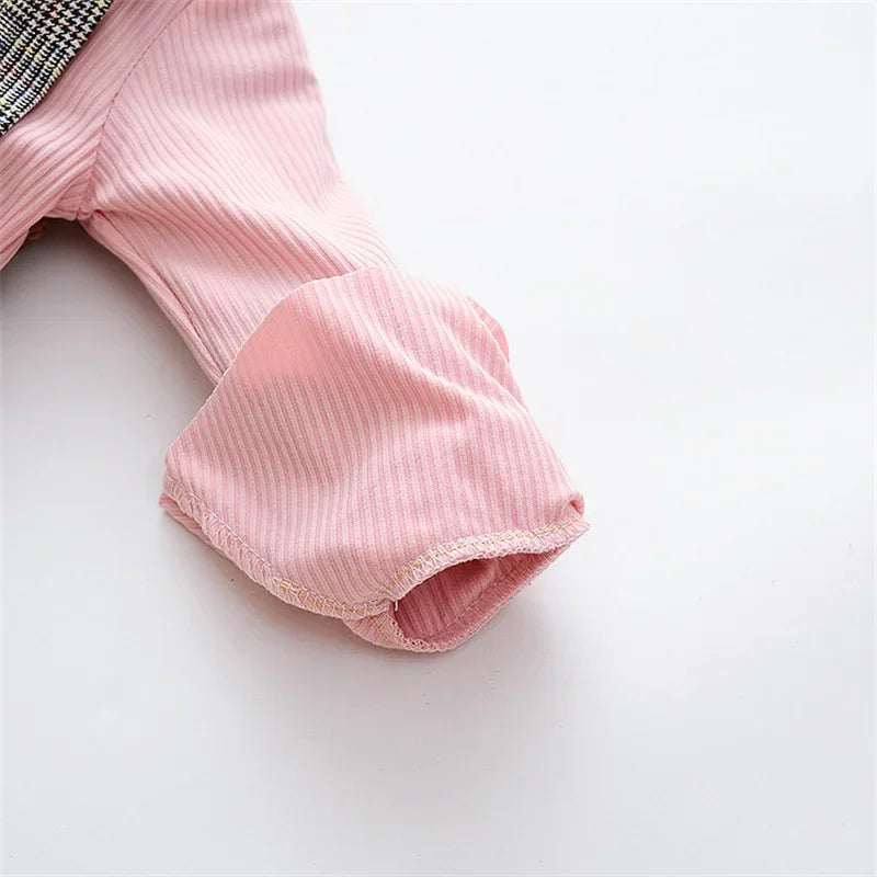 Vestido Infantil de Manga Longa Listrado com Alças e Laço Lenogue