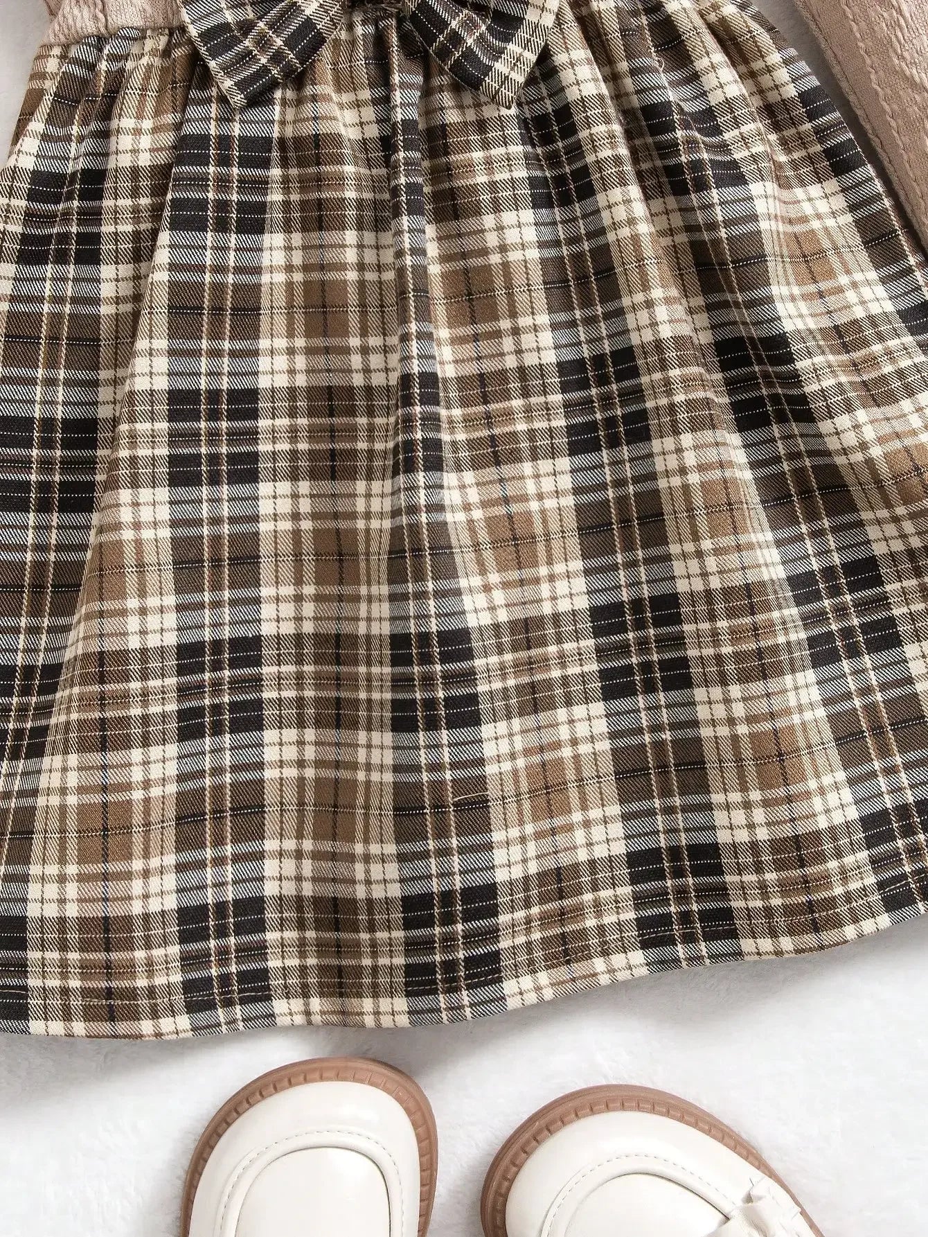 Vestido Infantil Xadrez com Boina Estilo Britânico Lenogue