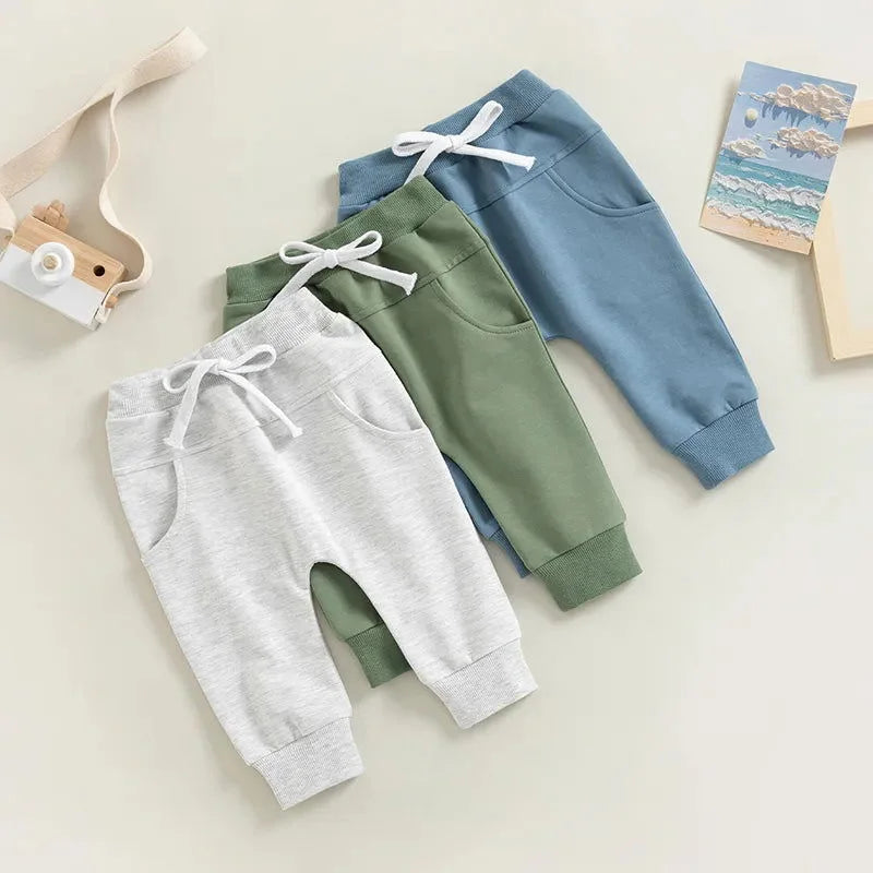 Calça Infantil de Moletom Cinza com Bolso Lenogue para o Guarda-roupa Infantil