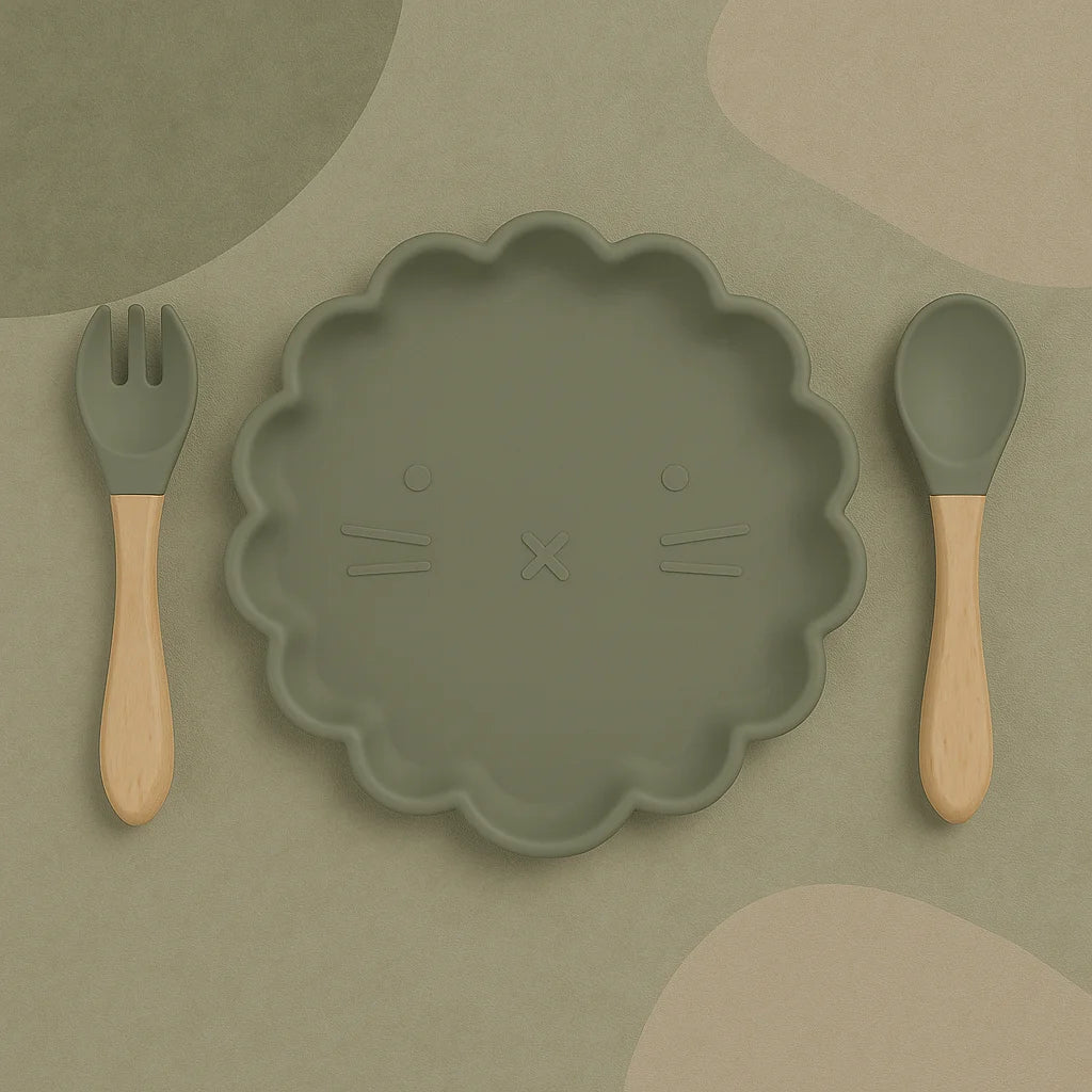 Conjunto de Prato e Talheres em Silicone Lenogue Verde