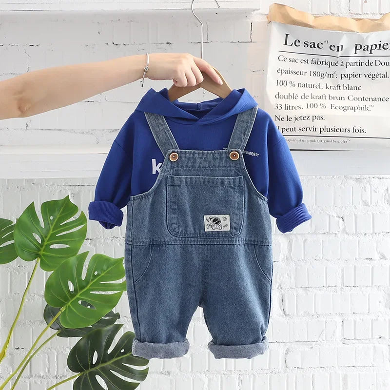 Conjunto Infantil com Moletom e Jardineira Jeans para Meninos Lenogue Azul / P