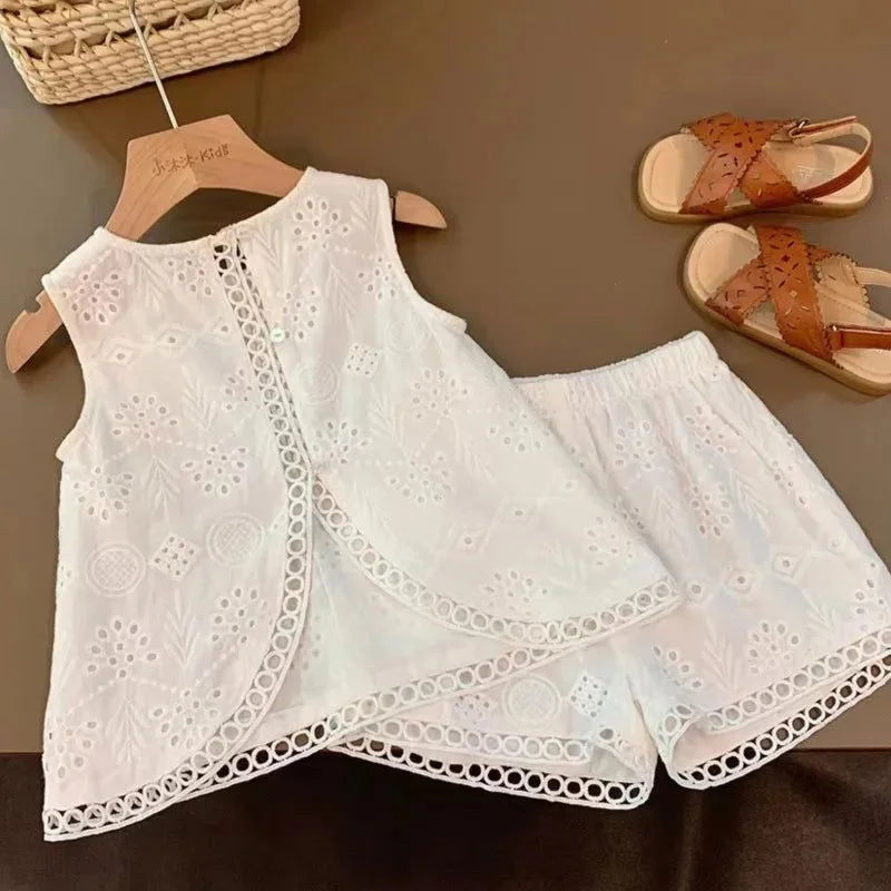 Conjunto Refinado de Algodão Alice Short e Blusa Lenogue para Meninas