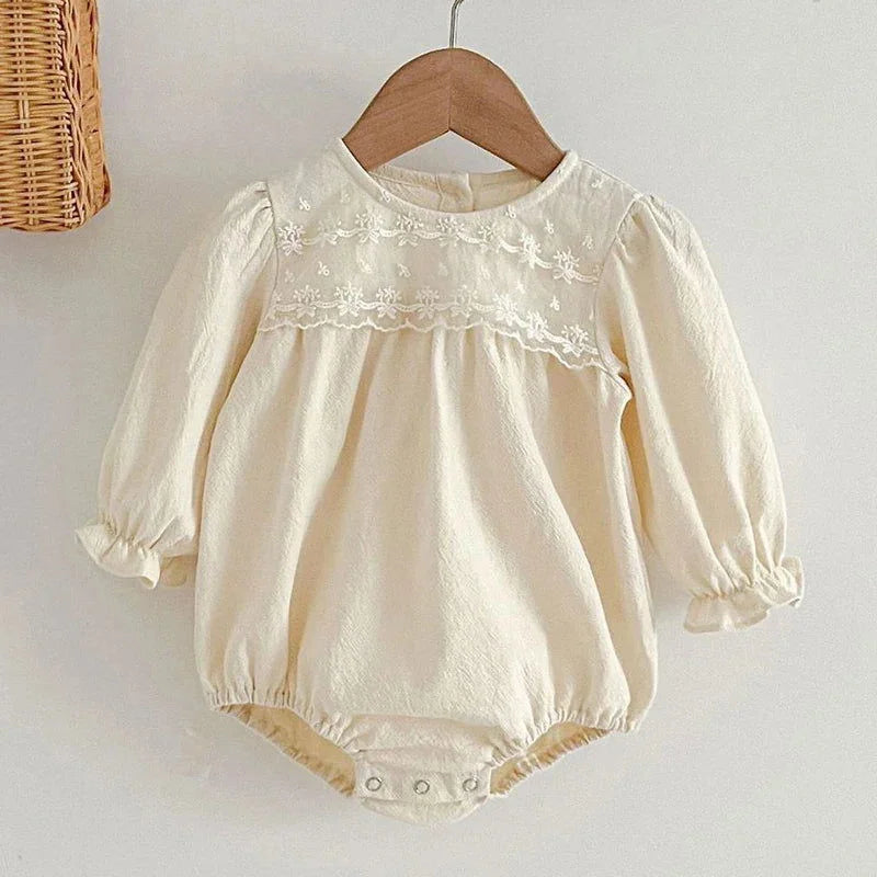 Macacão Curto Romper Aconchegante Catarina Lenogue para Bebês 3 Meses (66cm)