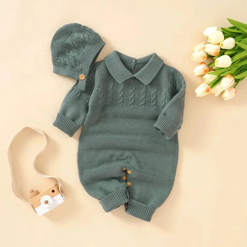Macacão Curto Romper Infantil em Tricot Bege para o Outono e Inverno