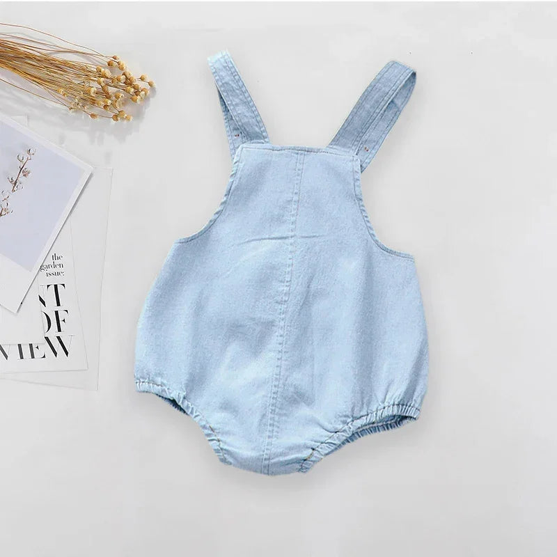 Macacão Infantil Jeans Curto com Estampa Animal Lenogue