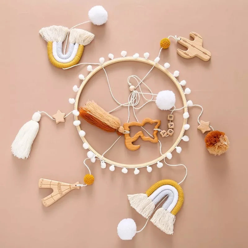 Mobile Infantil para Berço com Chocalhos Bege Lenogue Macramé