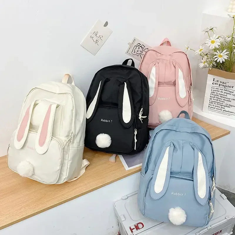 Mochila Escolar de Nylon com Estampa de Coelho Lenogue