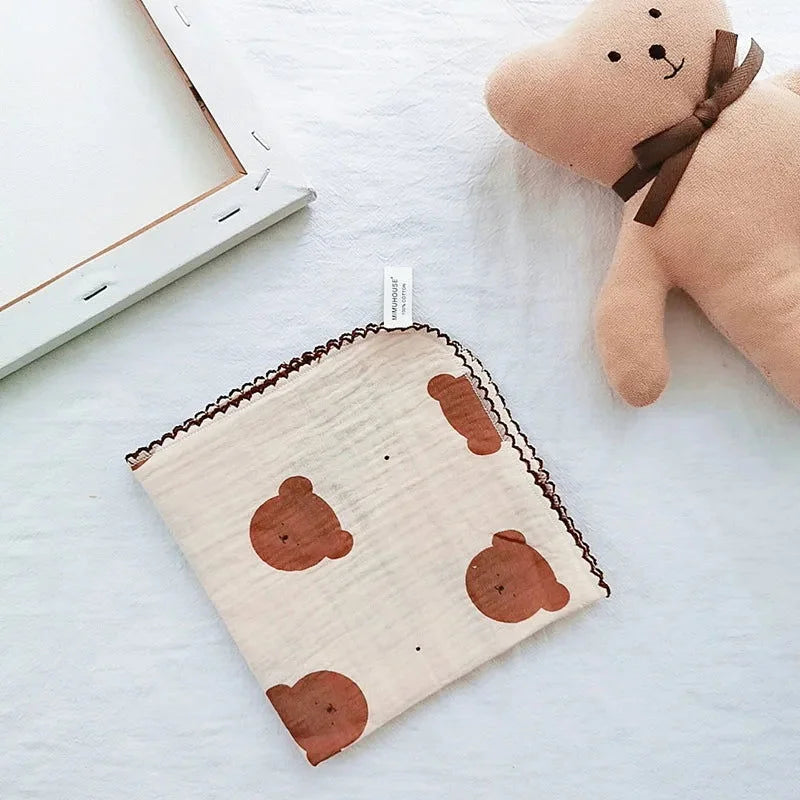Paninho Infantil Boca Musselina Algodão Branco Lenogue Teddy & Bolinhas