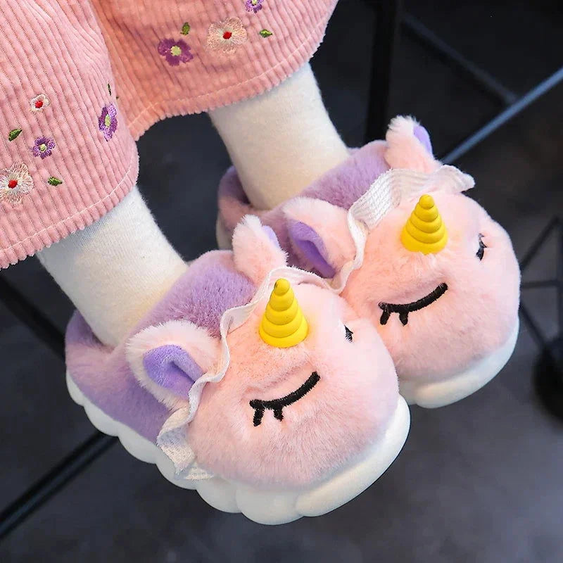Pantufa Refinado Unicórnio Lenogue para Crianças Combina Magia e Conforto