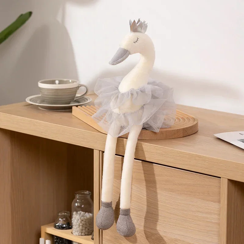Pelúcia Infantil Cisne com Saia Branca Lenogue Cinza / 40cm