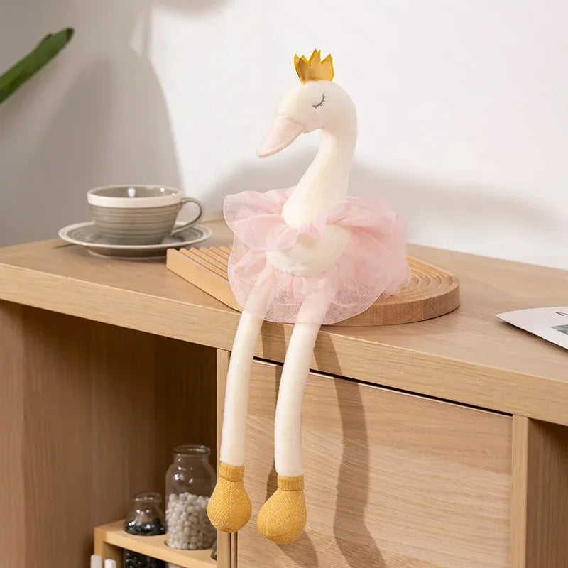 Pelúcia Infantil Cisne com Saia Branca Lenogue Rosa / 40cm