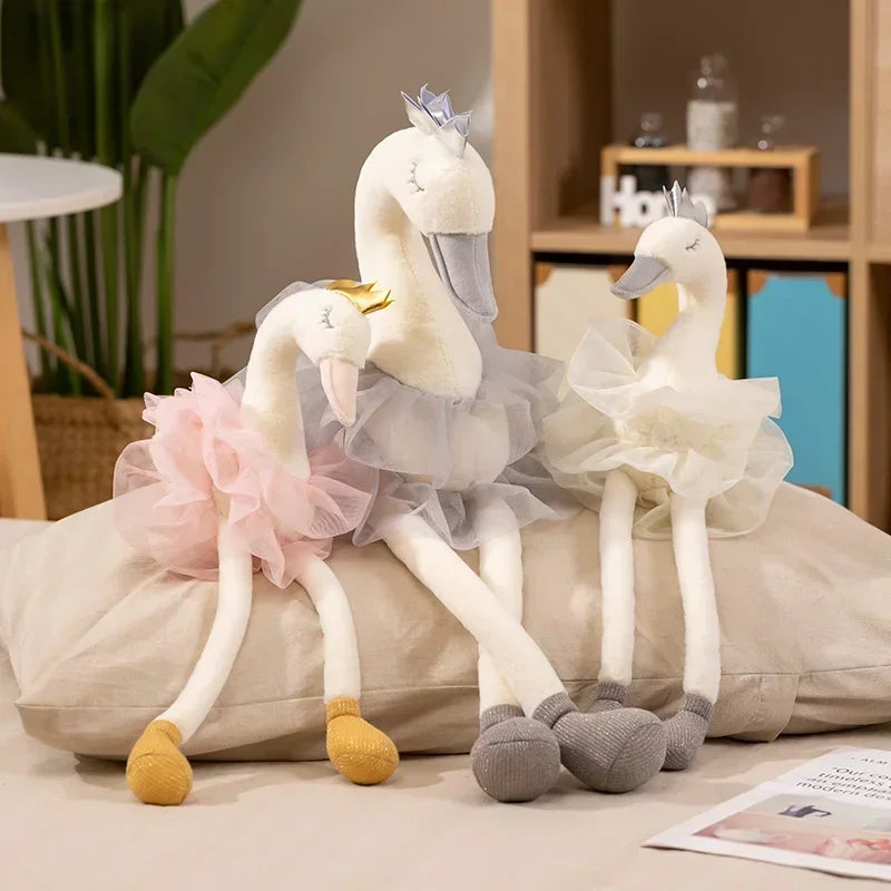 Pelúcia Infantil Cisne com Saia Lenogue