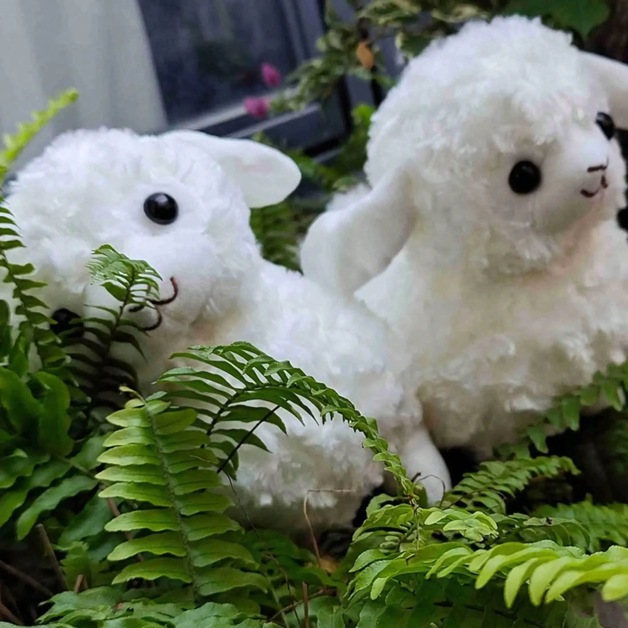 Pelúcia Infantil Ovelha Decorativa Modelo Lenogue Branco