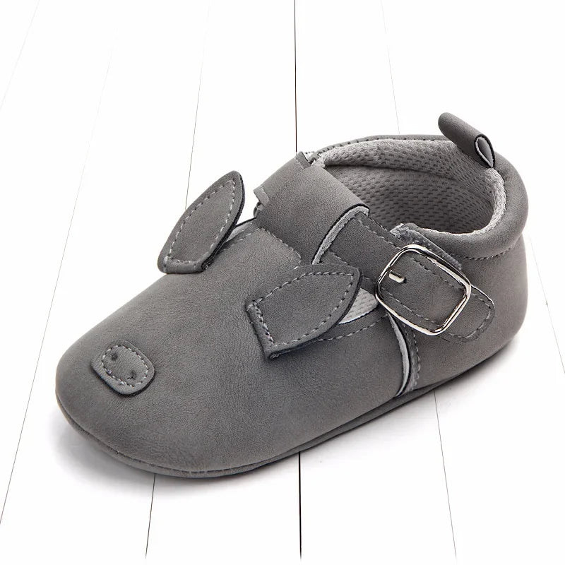 Sapatinho Infantil Estampa Animais Colorido Lenogue Porquinho Cinza / 11cm