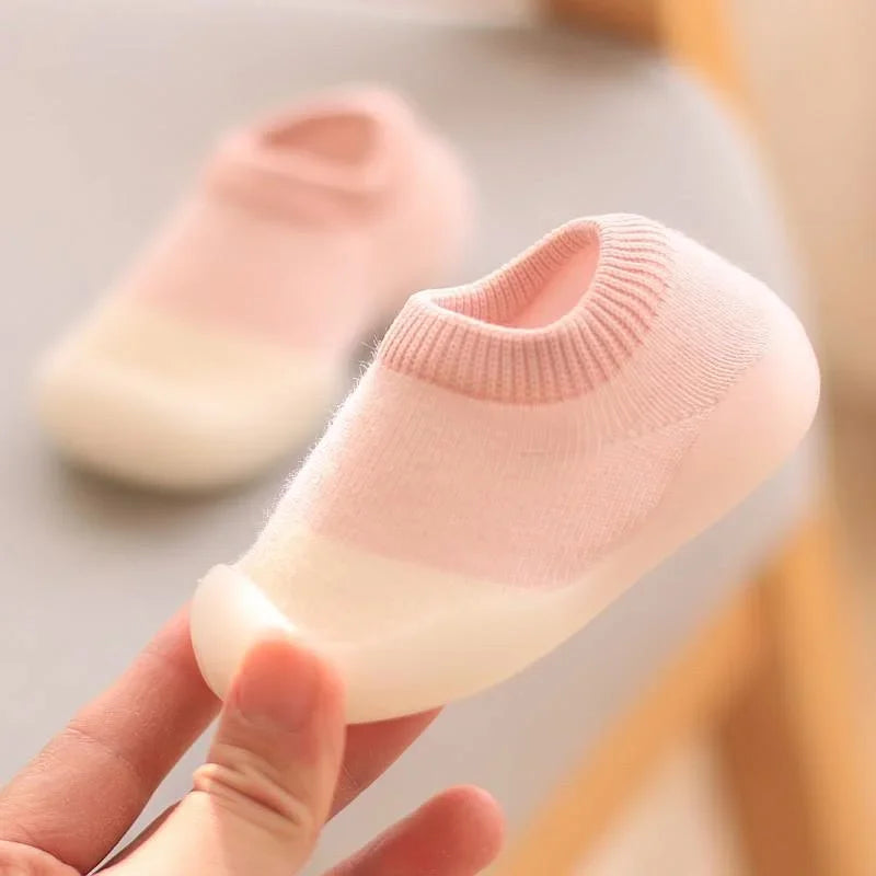Sapatinhos Infantil Primeiros Passos Cute Steps Lenogue Rosa / 17-18