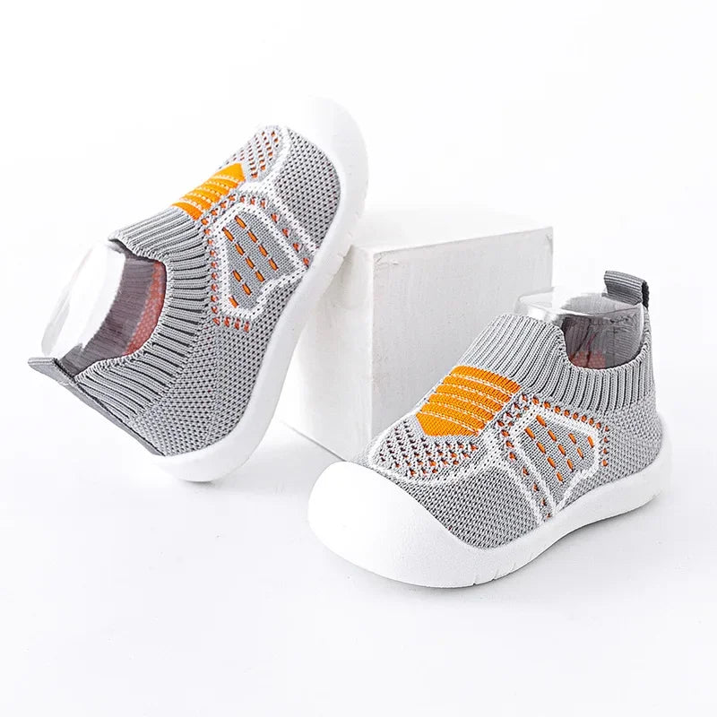 Sapatinhos Infantil Primeiros Passos Little Baby Lenogue Cinza / 15-16