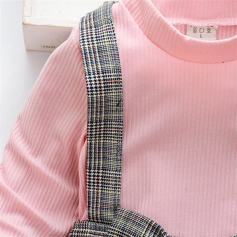 Vestido Infantil de Manga Longa Listrado com Alças e Laço Lenogue