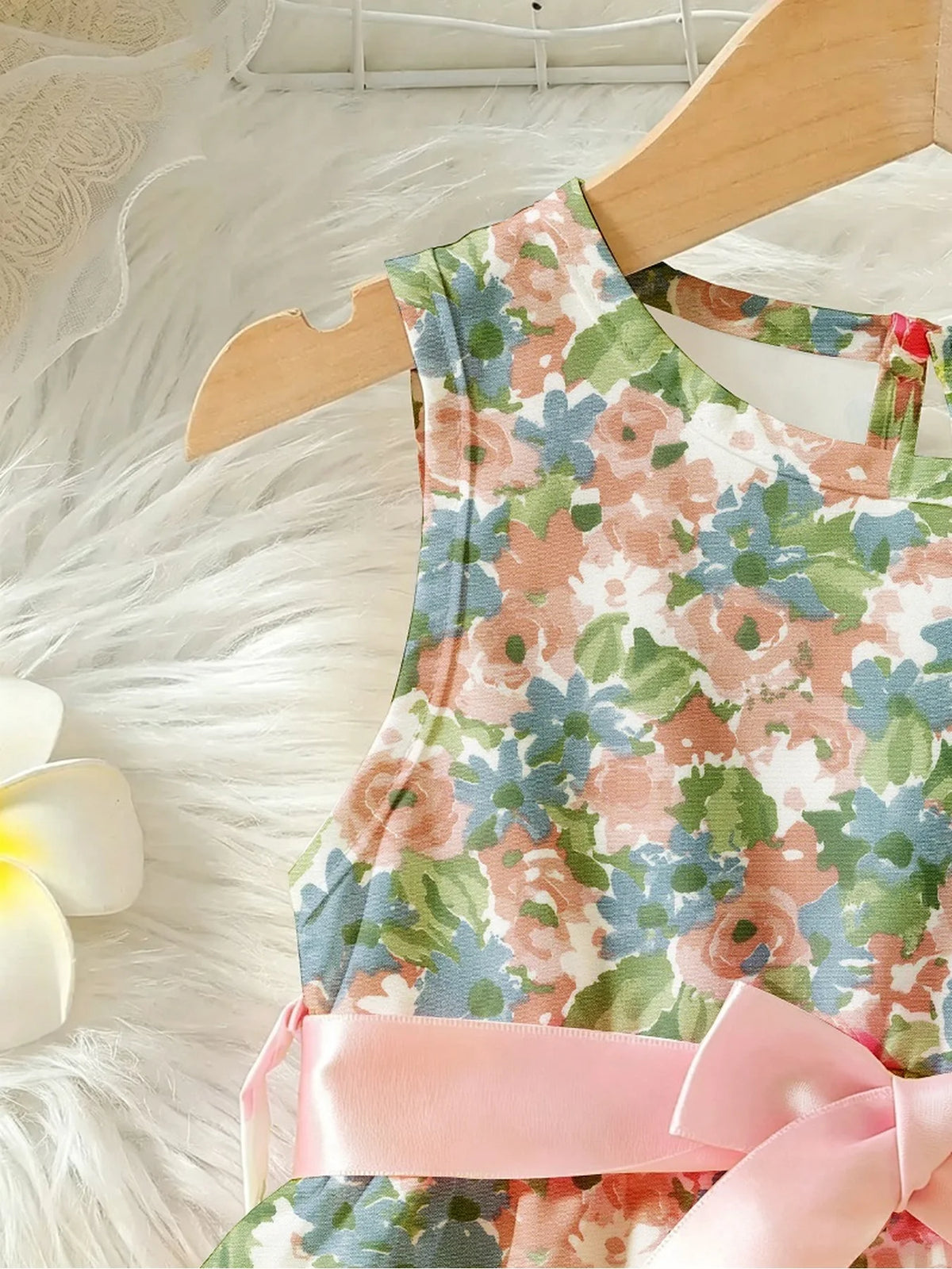 Vestido Infantil Feminino Floral Sem Manga Verde Lenogue